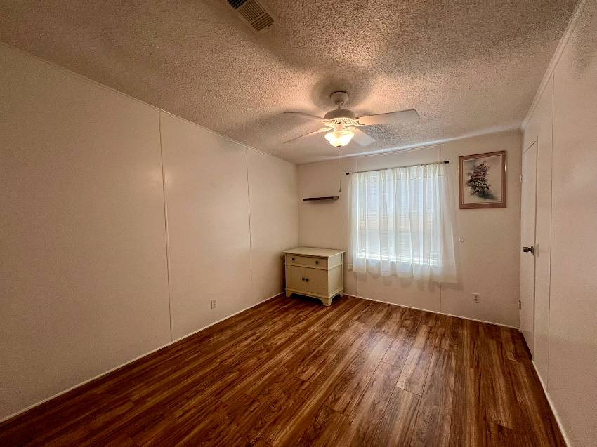 9814 Sucia Circle a Parrish, FL Mobile or Manufactured Home for Sale
