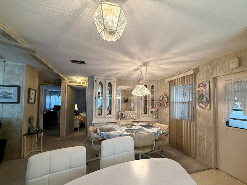 7323 Westwood Dr a Ellenton, FL Mobile or Manufactured Home for Sale