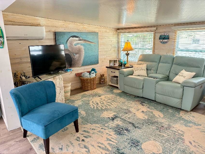 1300 N River Road, Lot E20 a Venice, FL Mobile or Manufactured Home for Sale