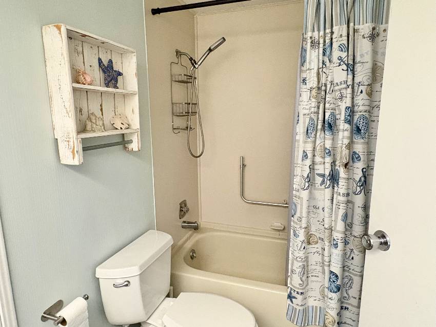 416 Zacapa a Venice, FL Mobile or Manufactured Home for Sale