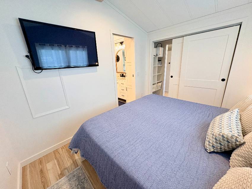 1300 N River Road E84 a Venice, FL Mobile or Manufactured Home for Sale