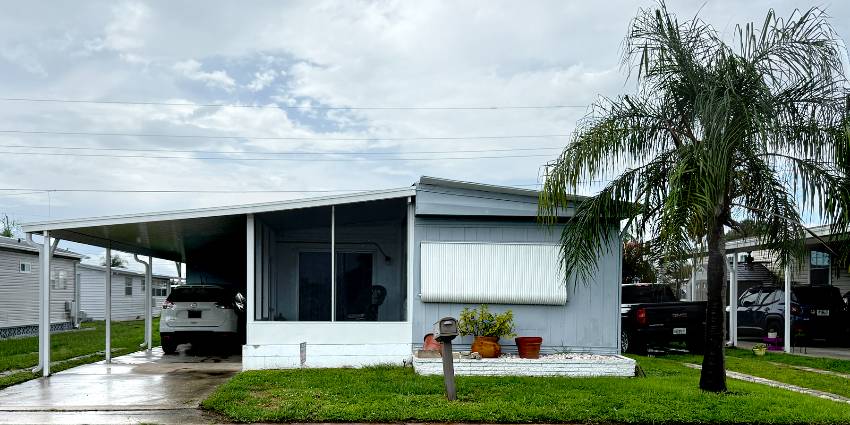Mobile home for sale in Bradenton, FL