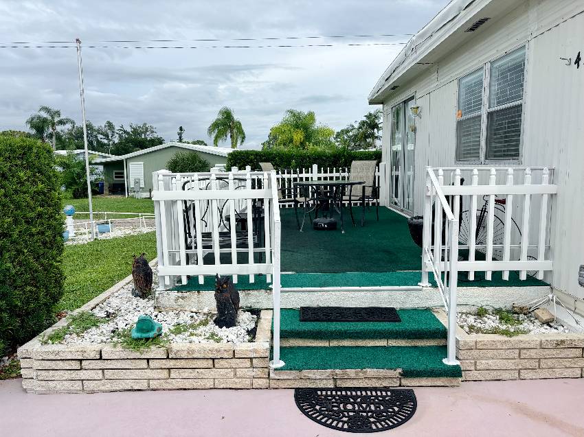 434 Zacapa a Venice, FL Mobile or Manufactured Home for Sale
