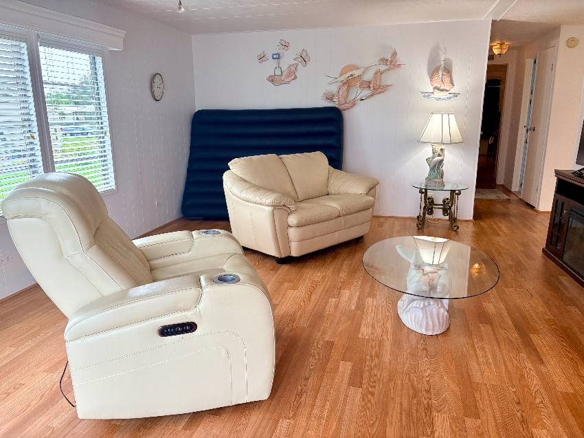 434 Zacapa a Venice, FL Mobile or Manufactured Home for Sale