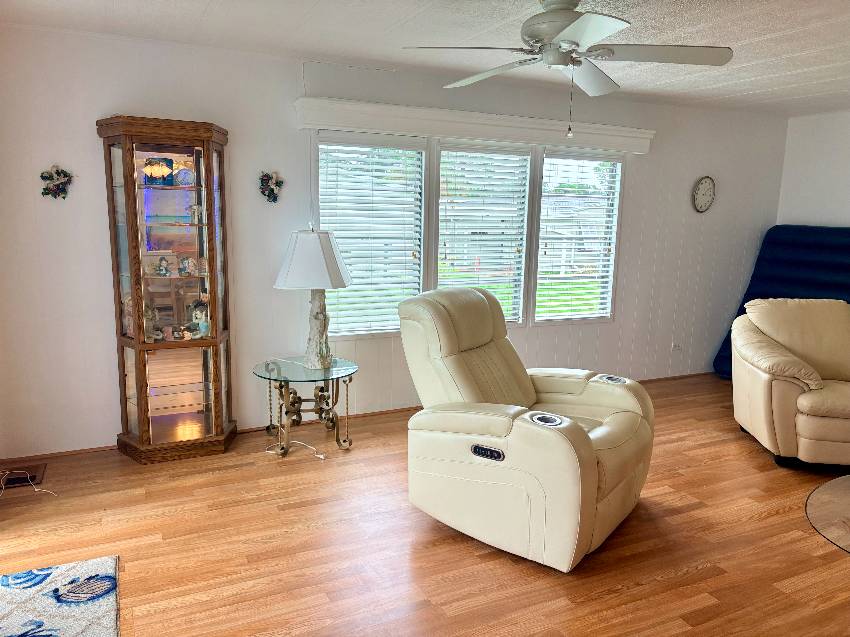434 Zacapa a Venice, FL Mobile or Manufactured Home for Sale